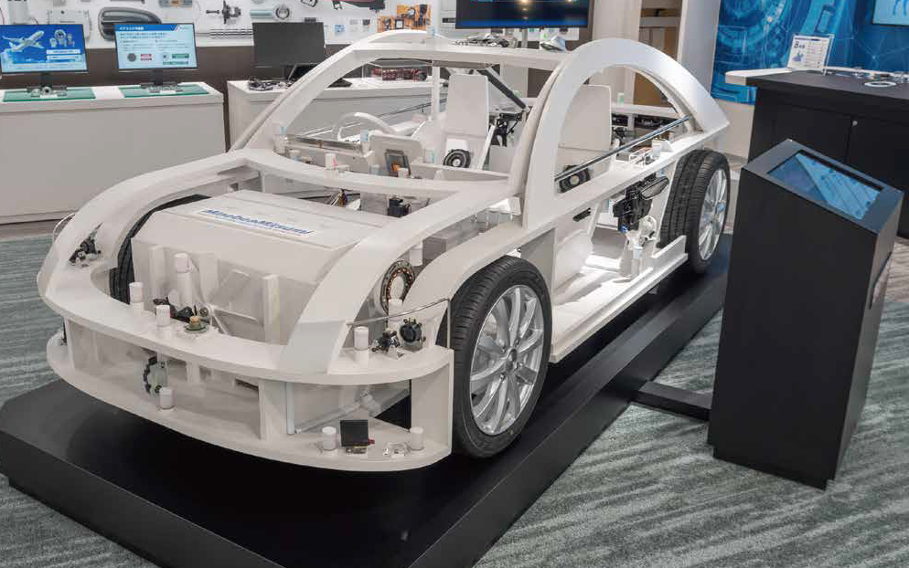 MinebeaMitsumi 車展示模型